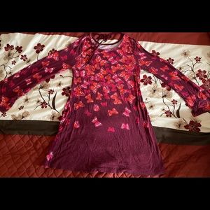 A gorgeous blouse for kids.